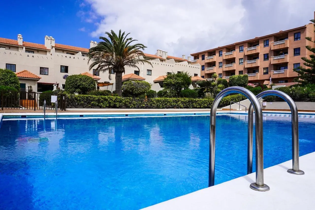 Bright House With Working Space El Médano Spanien