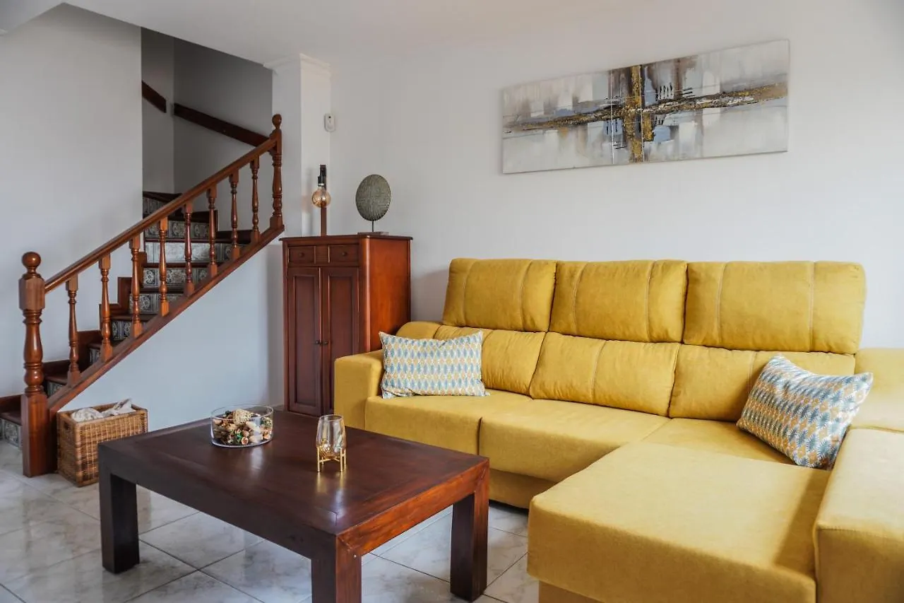 Bright House With Working Space El Médano