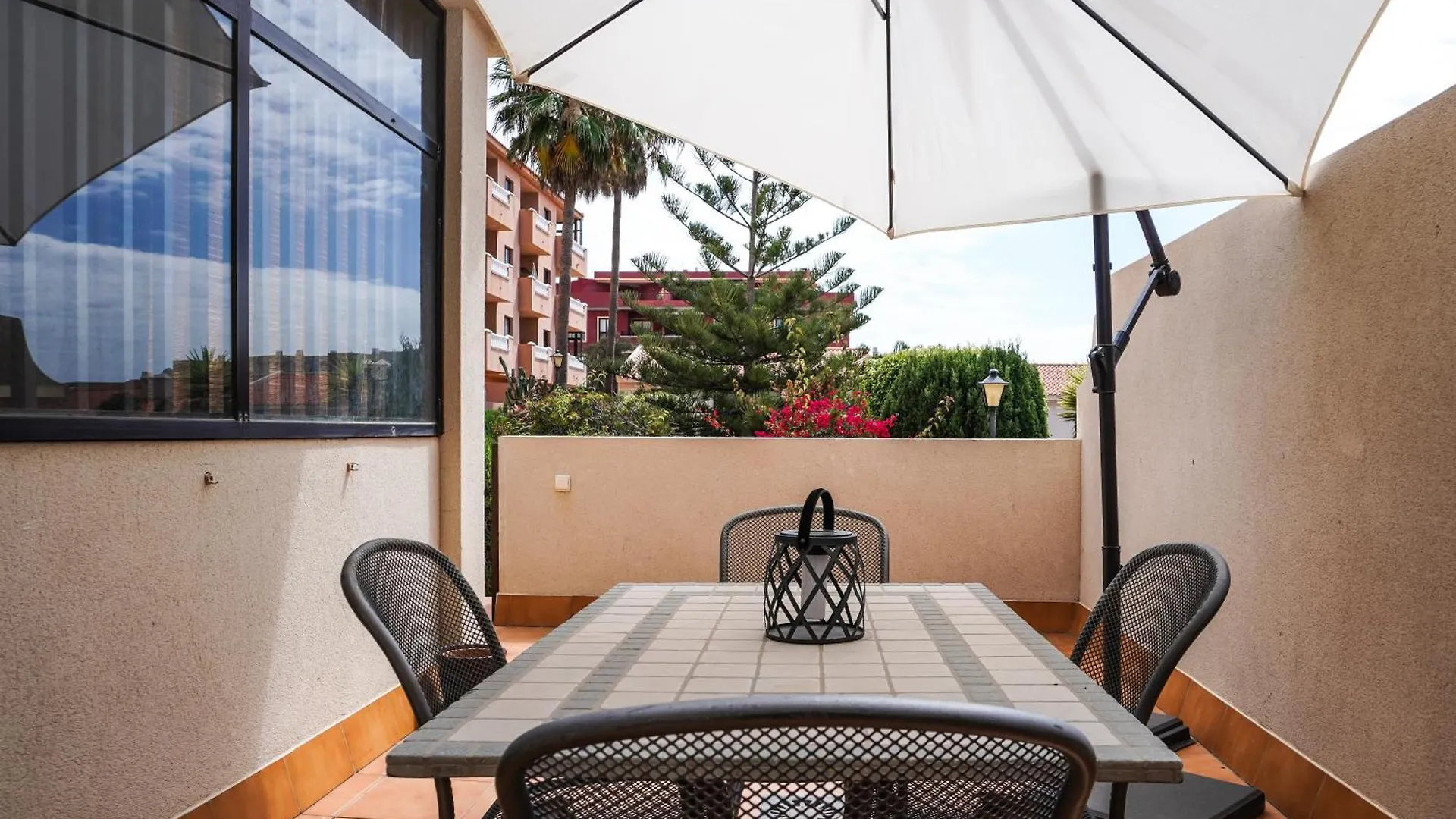 Apartment Bright House With Working Space El Médano
